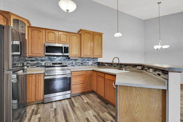 1517 Summerset DRIVE #83, Mount Pleasant, WI 53406