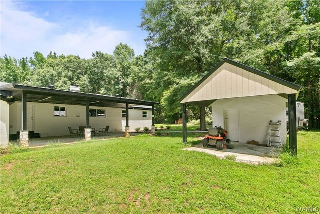 9596 Alabama Highway 60, Moundville, AL 35474