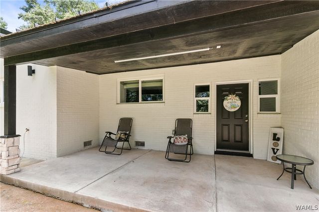 9596 Alabama Highway 60, Moundville, AL 35474