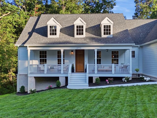 3447 Oxford Place, Cleveland, TN 37312