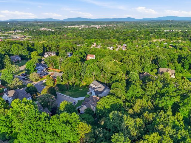3447 Oxford Place, Cleveland, TN 37312