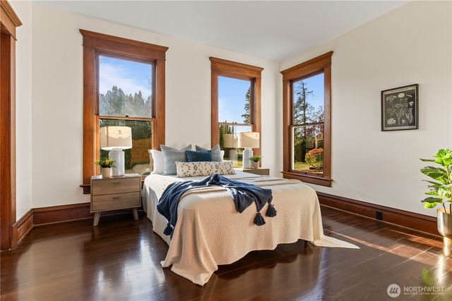 1371 W Axton Road, Ferndale, WA 98248