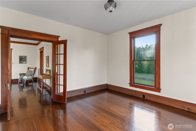 1371 W Axton Road, Ferndale, WA 98248