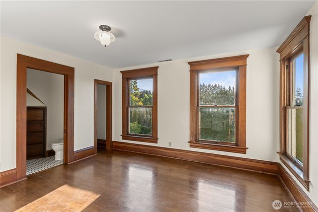 1371 W Axton Road, Ferndale, WA 98248