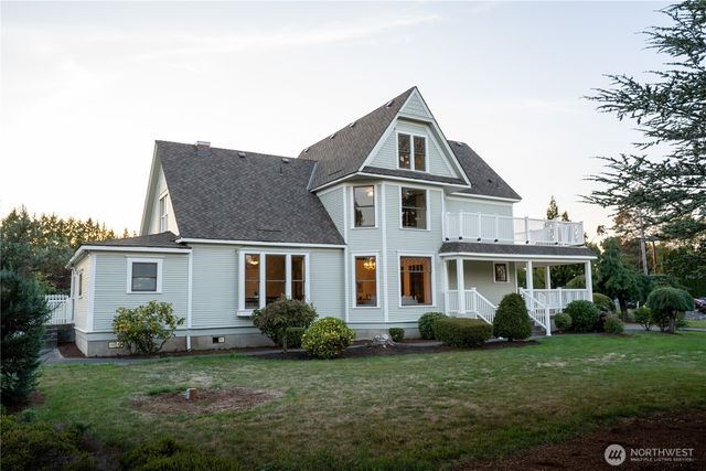 1371 W Axton Road, Ferndale, WA 98248