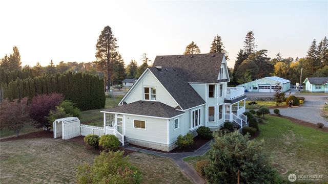 1371 W Axton Road, Ferndale, WA 98248