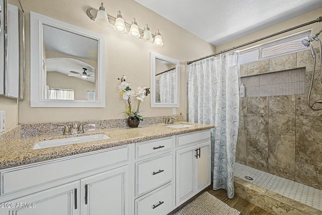 9339 E LOMPOC Avenue, Mesa, AZ 85209