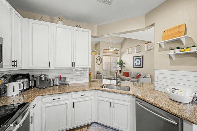 9339 E LOMPOC Avenue, Mesa, AZ 85209