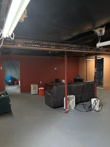 7050 N Poplar Road, Freesoil Twp, MI 49411