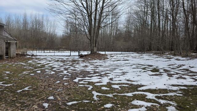 7050 N Poplar Road, Freesoil Twp, MI 49411