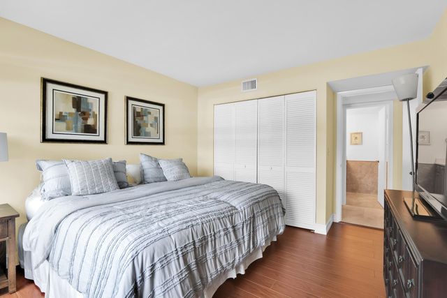6760 Willow Wood Drive 1201, Boca Raton, FL 33434