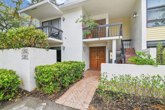 6760 Willow Wood Drive 1201, Boca Raton, FL 33434