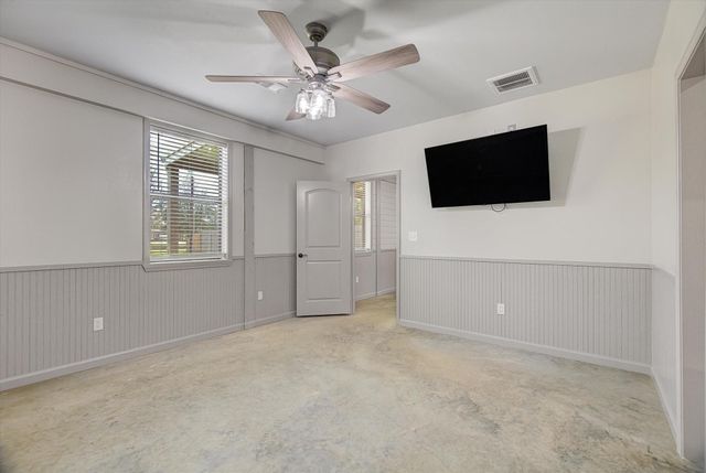 289 County Road 2250, Cleveland, TX 77327