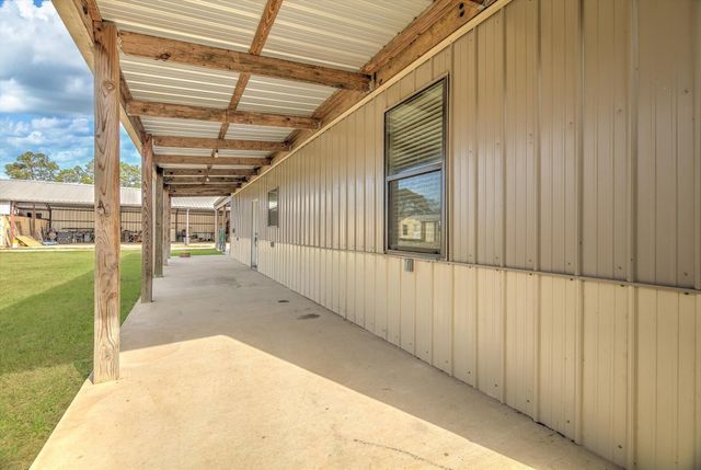 289 County Road 2250, Cleveland, TX 77327