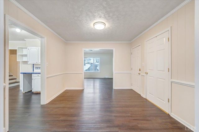 1261 Bear Creek Loop, Bedford, VA 24523