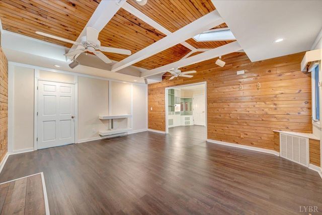 1261 Bear Creek Loop, Bedford, VA 24523