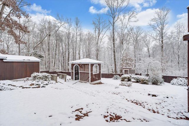 1261 Bear Creek Loop, Bedford, VA 24523