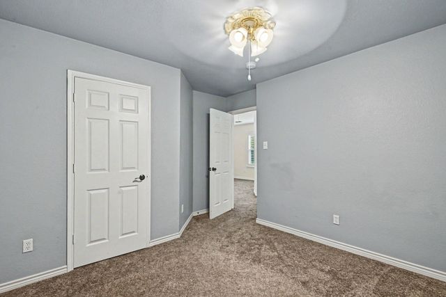 5201 White Sands Drive, Fort Worth, TX 76137