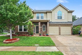 5201 White Sands Drive, Fort Worth, TX 76137