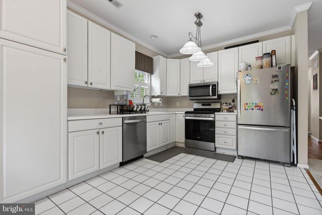 22 VERSAILLES BLVD, Cherry Hill, NJ 08003