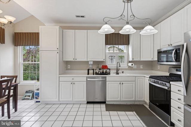 22 VERSAILLES BLVD, Cherry Hill, NJ 08003