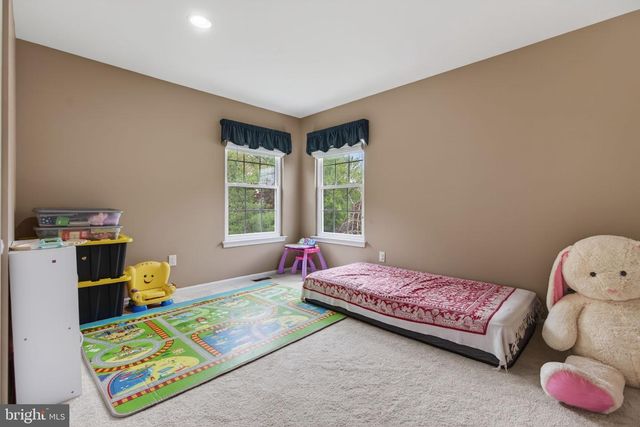 22 VERSAILLES BLVD, Cherry Hill, NJ 08003