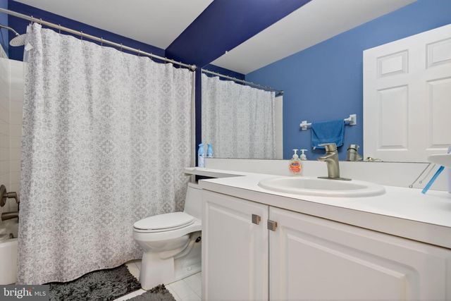22 VERSAILLES BLVD, Cherry Hill, NJ 08003