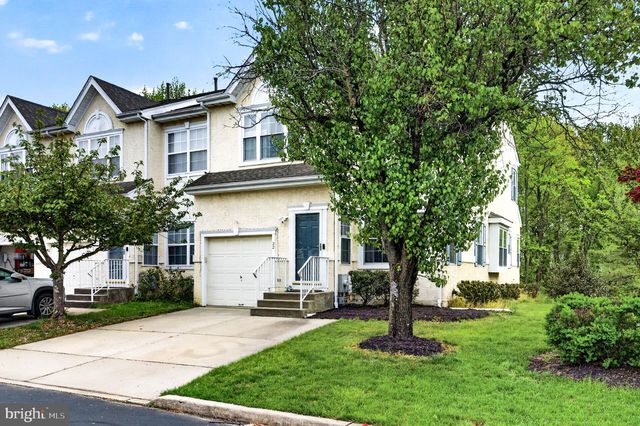 22 VERSAILLES BLVD, Cherry Hill, NJ 08003