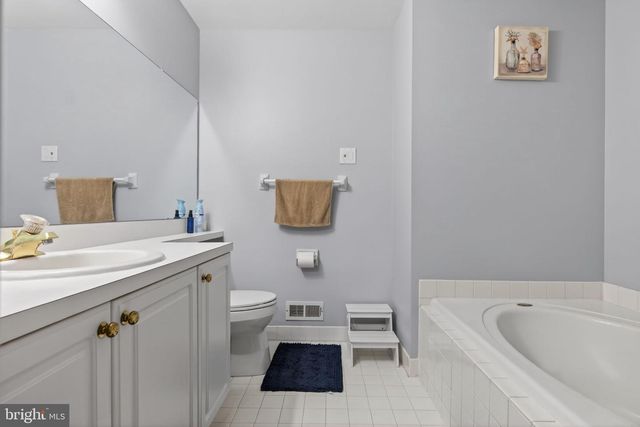 22 VERSAILLES BLVD, Cherry Hill, NJ 08003