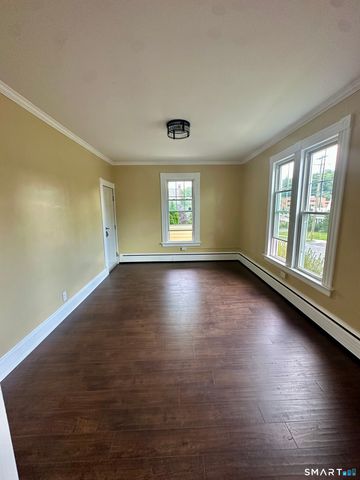 134 Queen Street, Bristol, CT 06010