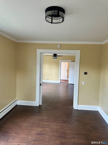 134 Queen Street, Bristol, CT 06010