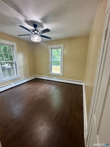 134 Queen Street, Bristol, CT 06010