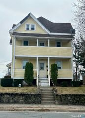134 Queen Street, Bristol, CT 06010