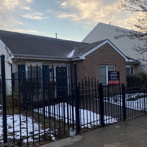 268 W Kinney St, Newark City, NJ 07103