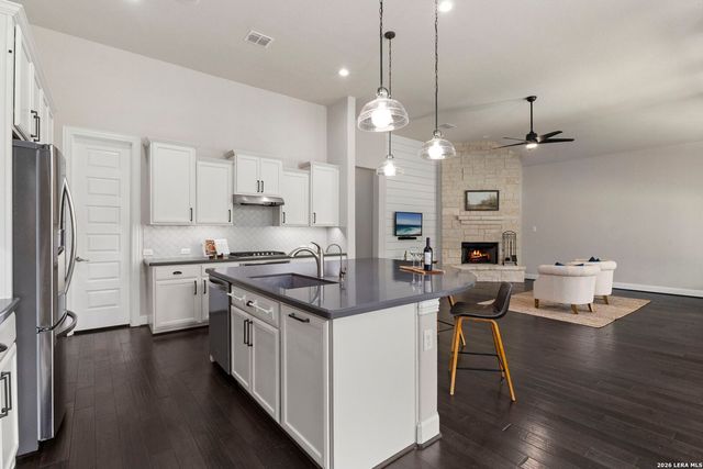 139 Destiny Dr, Boerne, TX 78006