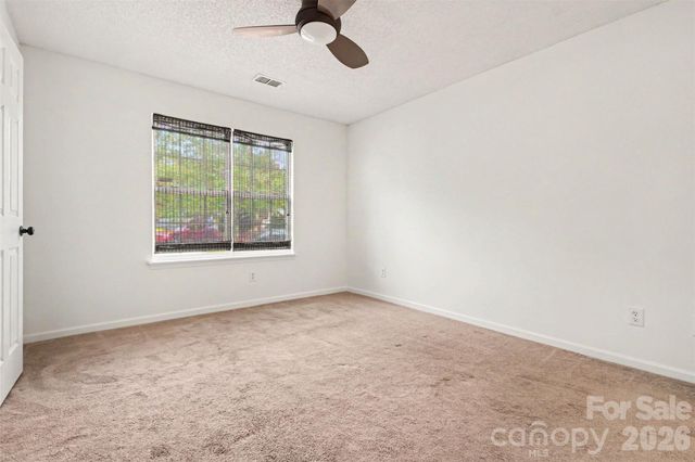 10030 Pergola View Court, Charlotte, NC 28213