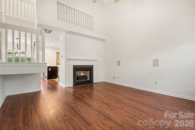 10030 Pergola View Court, Charlotte, NC 28213