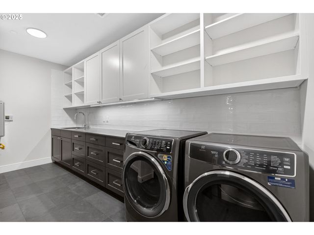 21 D Ave 5, Lake Oswego, OR 97034