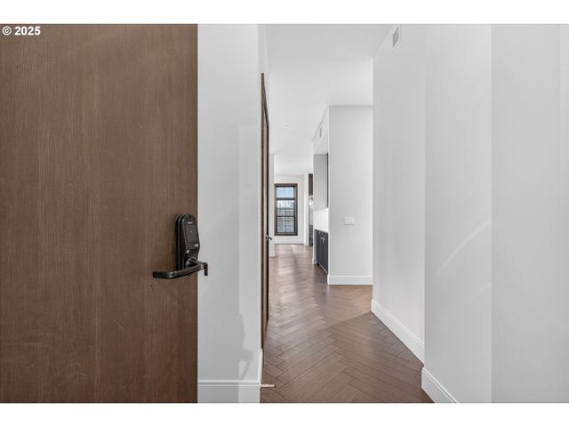 21 D Ave 5, Lake Oswego, OR 97034