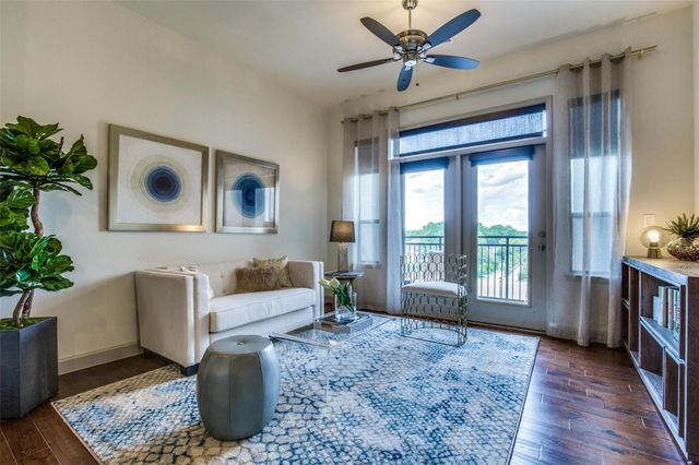 4139 Bellaire Boulevard 111, Houston, TX 77025