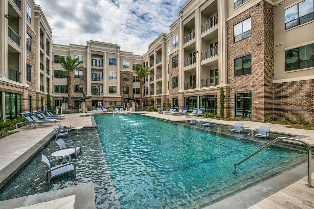 4139 Bellaire Boulevard 111, Houston, TX 77025