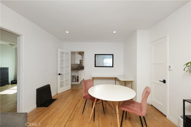 1238 N Kenwood, Burbank, CA 91505