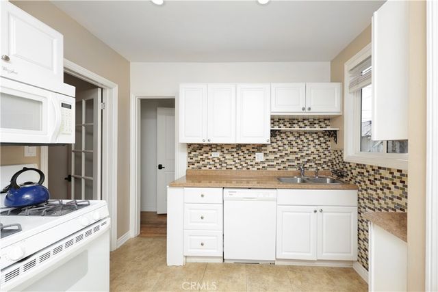 1238 N Kenwood, Burbank, CA 91505