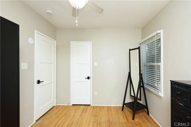 1238 N Kenwood, Burbank, CA 91505