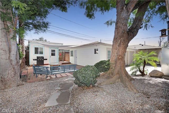 1238 N Kenwood, Burbank, CA 91505