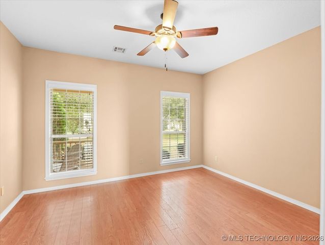 100 Winters Way, Poteau, OK 74953