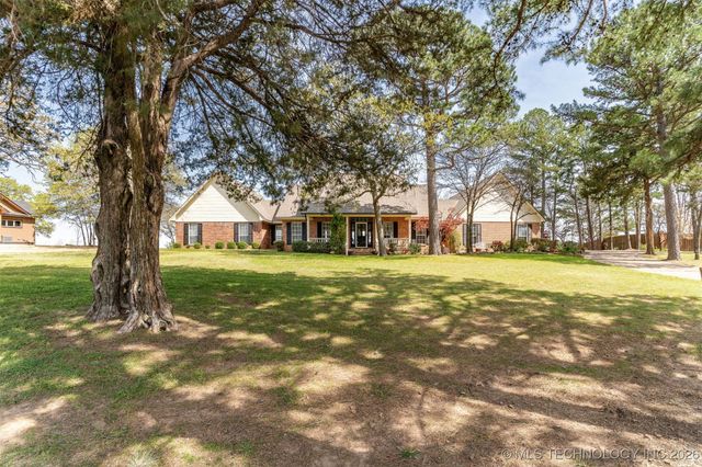 100 Winters Way, Poteau, OK 74953