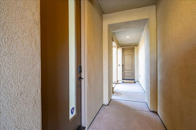 724 Salters Ct, Roseville, CA 95747