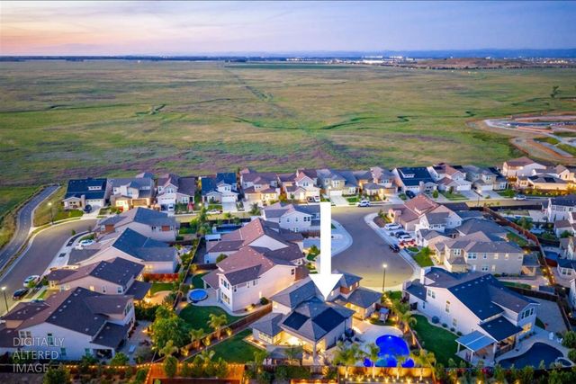 724 Salters Ct, Roseville, CA 95747