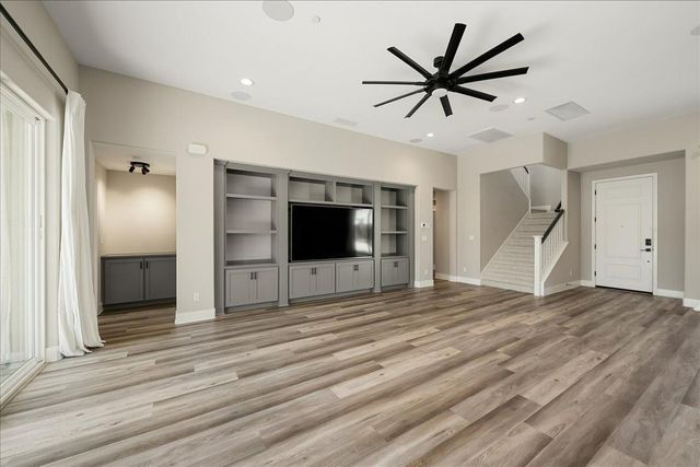 724 Salters Ct, Roseville, CA 95747